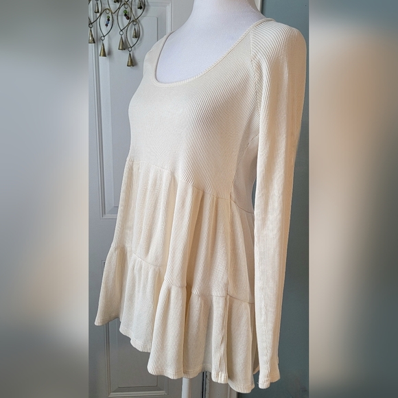 Anthropologie Maeve Samina Babydoll Tiered Thermal Top Womens M Cream Waffle Kni - Picture 2 of 10